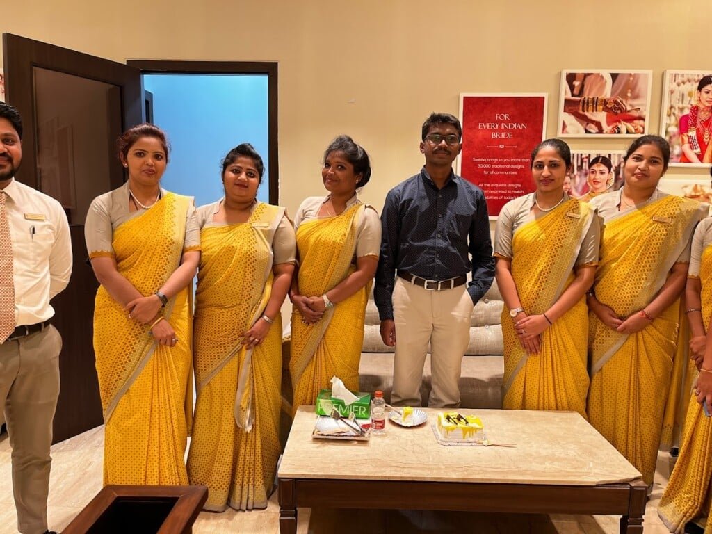 Jewellery showroom in Raipur